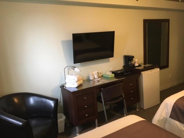 Chicoutimi Auberge Centre Ville מראה חיצוני תמונה