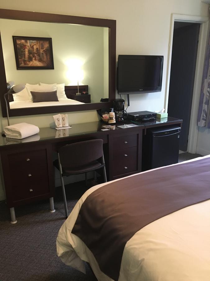 Chicoutimi Auberge Centre Ville מראה חיצוני תמונה