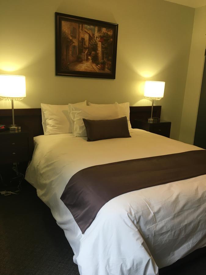Chicoutimi Auberge Centre Ville מראה חיצוני תמונה